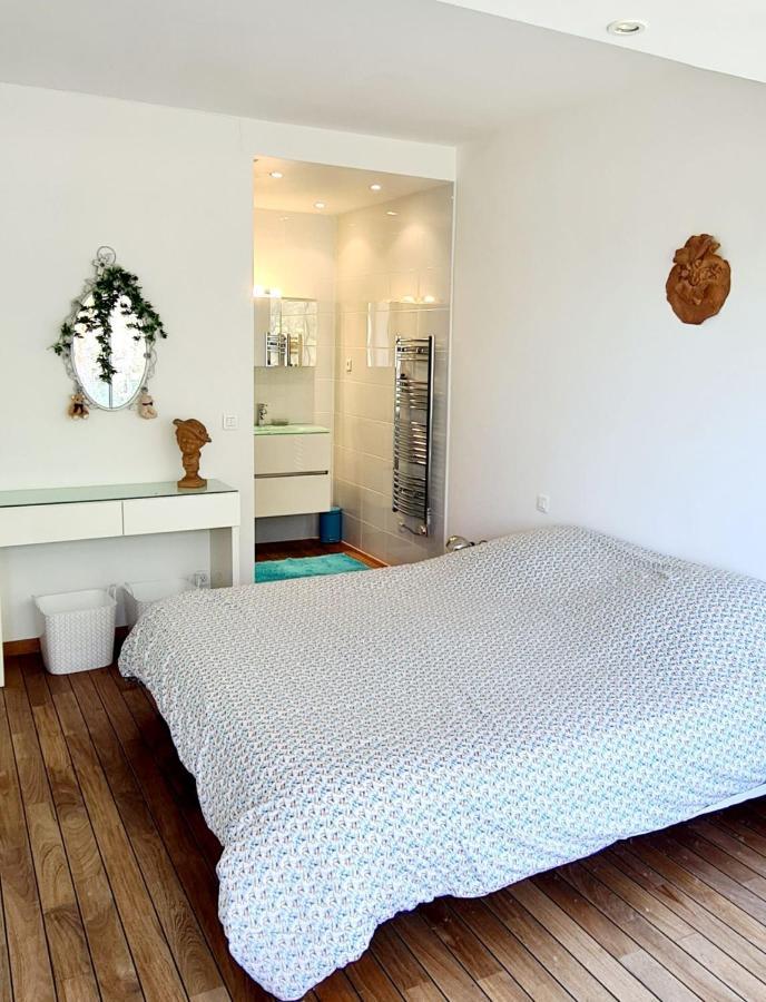 Superbe Appartement Dans Cadre D'Exception - Piscine, Plage Et Tennis Prive バンドール エクステリア 写真